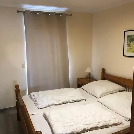 Haus-koralle-wohnung-links *