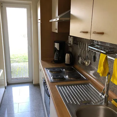 Haus-koralle-wohnung-links * Boltenhagen (Ostseebad)